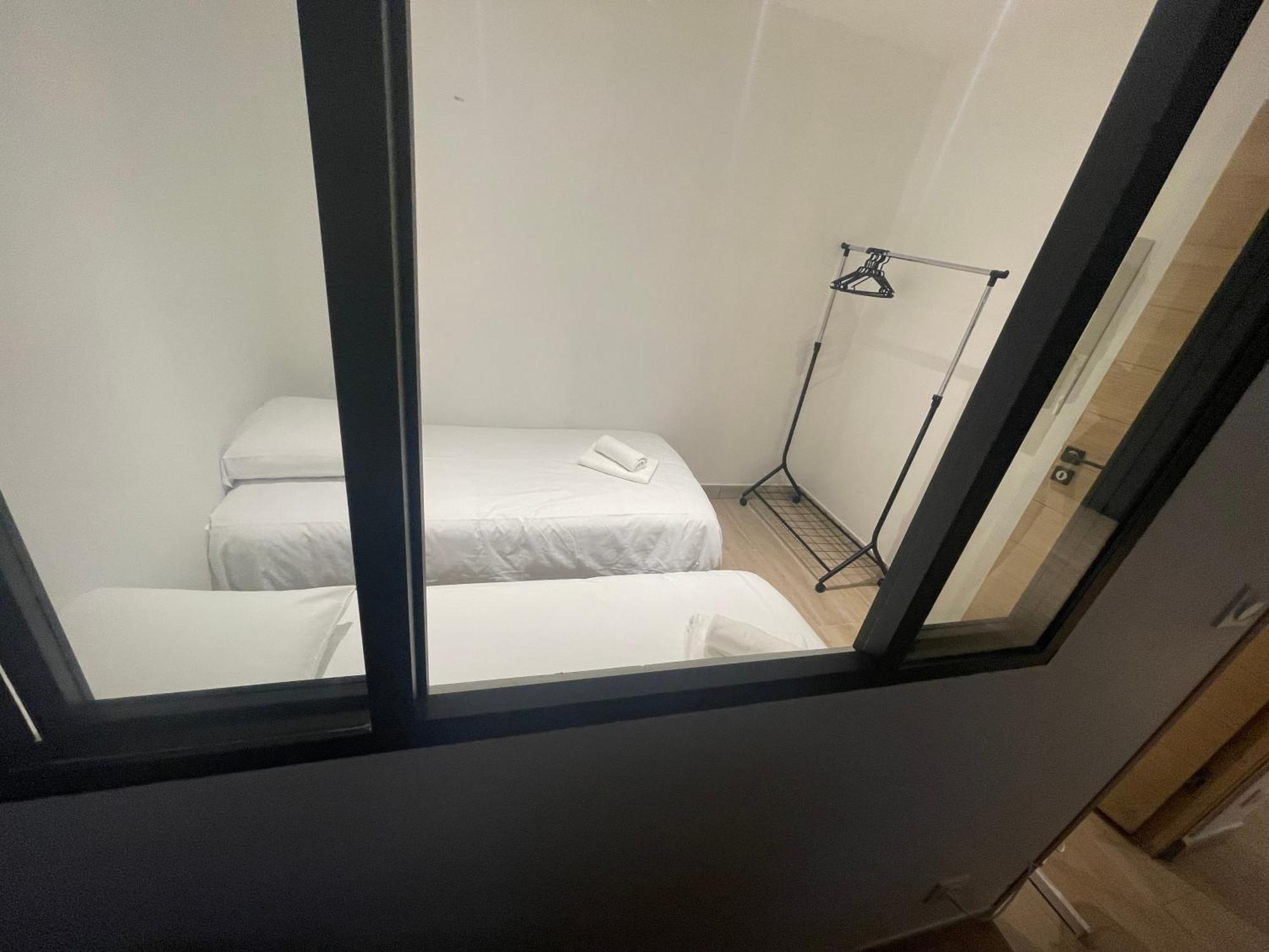 Appartement Ou Studio En Hyper Centre, Pour La Plage Et La Rue Pietonne Il Suffit De Traverser La Rue , Voir La Photo Principale Andernos-les-Bains Bagian luar foto